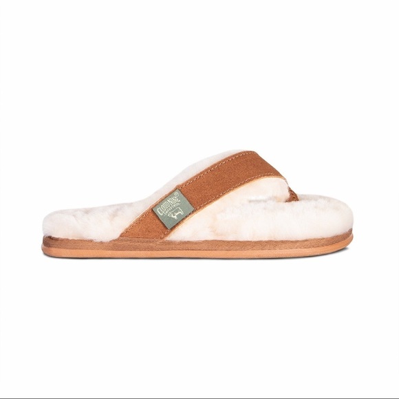 GIRL SHEEPSKIN LINED FLIP FLOPS SIZE 5 - Picture 1 of 9